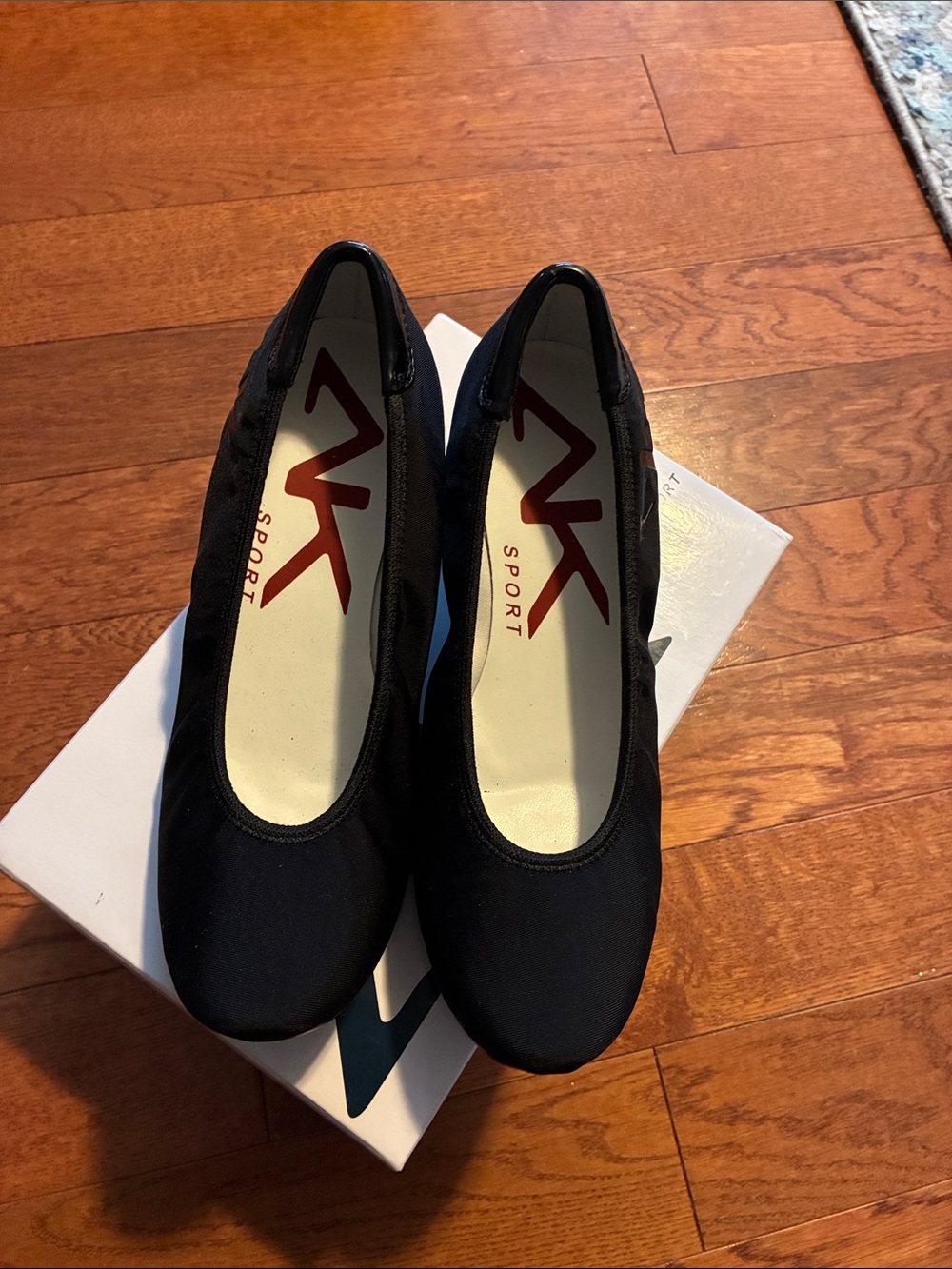 Anne Klein Sport AK Black Slip-On Wedge size 7 Stretch Ballet Flats NWT